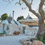 I Trulli Di Cosimo Luxury מרטינה פרנקה