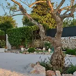 I Trulli Di Cosimo Luxury * מרטינה פרנקה