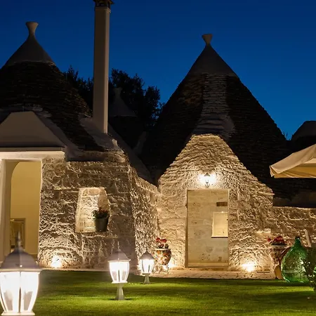 I Trulli Di Cosimo Luxury * מרטינה פרנקה