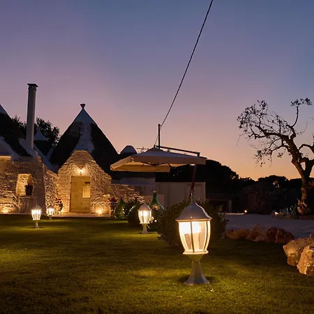 I Trulli Di Cosimo Luxury Мартина-Франка